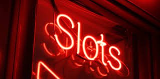 Fitur lengkap aplikasi qq2881 Download – Taruhan olahraga, Live Casino, dan Lobby Game dalam satu aplikasi mobile